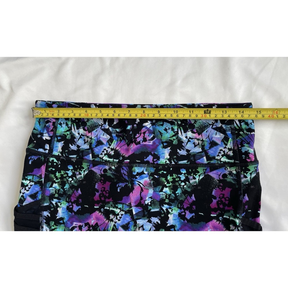 Fabletics Cropped Trinity Motion 365 Leggings Pan… - image 4